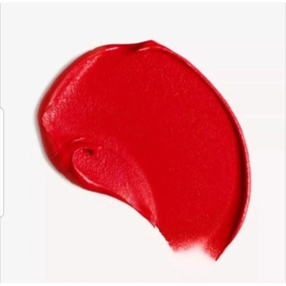 Burberry Liquid Lip Velvet – Military Red No.41 New in Box